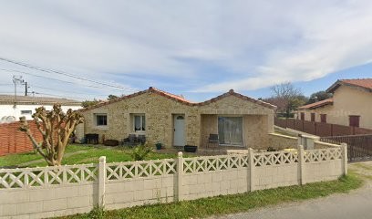 Lambert Julien, Plombier à Lesparre-Médoc