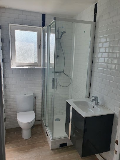 Vosghien Dimitri, Plombier à Roz-Landrieux