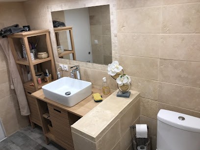 Lom Rénov, Plombier à Saint-Chef