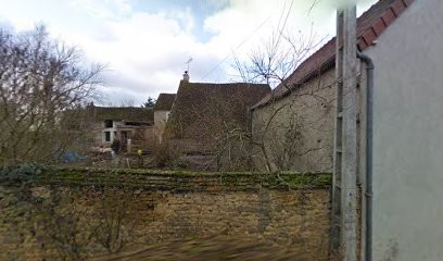 Fevre Pascal, Plombier à Varennes