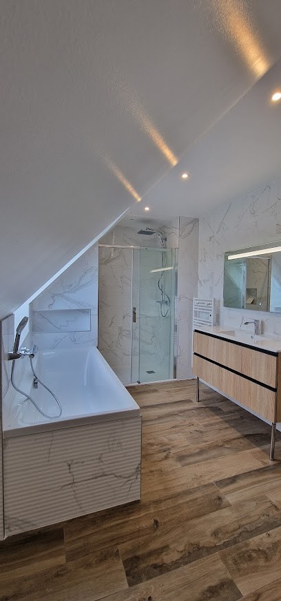 Amaury Courtes, Plombier à Plouzané