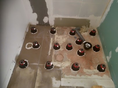 BRUGEROLLE Cécile, Plombier au Vernet