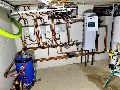 Castanier Adrien Eirl, Plombier à Parnac