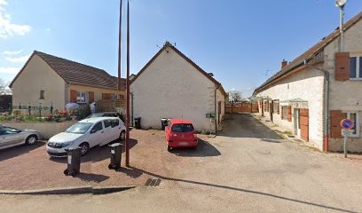 Goulot Pascal, Plombier à Farges-lès-Chalon