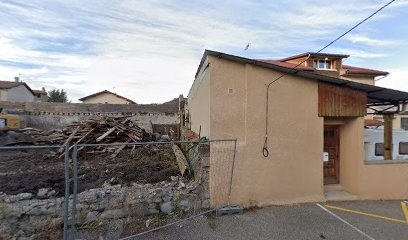 Moulin Montmeat, Plombier à Villars