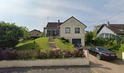 Vizzone Eugene, Plombier à Woustviller