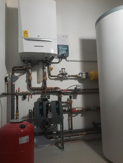 Eizmendi, Plombier à Urrugne