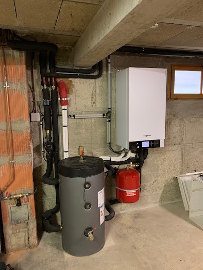 Alix Carissan, Plombier à L'Hermitage