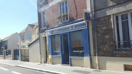 S Voisin, Plombier au Chesnay