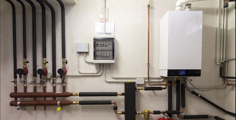 AVS, Plombier à Priay