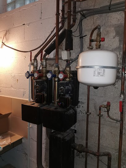 Etablissements Laroche Père Et Fils, Plombier à Montreuil