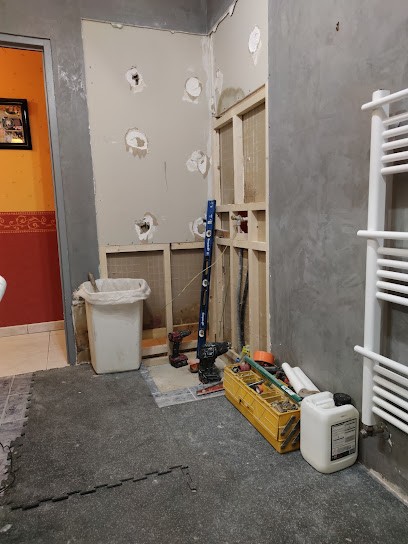 BAILLET YANNICK, Plombier à Teillé