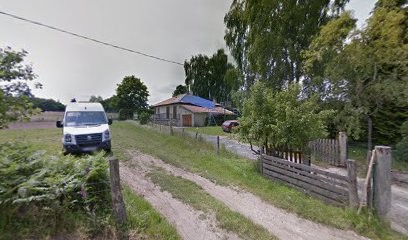 Maud Jean Louis, Plombier à Thouron