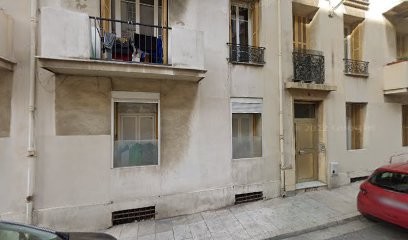 Oriol Pierric, Plombier à Nice