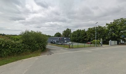 Tony Medard, Plombier à Nesmy