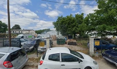 Ibarrondogaray, Plombier au Pian-Médoc