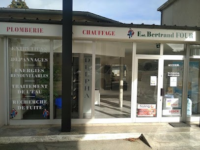 Four Bertrand, Plombier à Saint-Germain