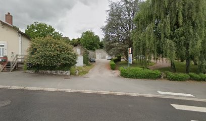 Sasu Blanchet Romain, Plombier à Tronget