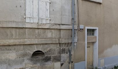 Chassaing Claude, Plombier à Hiersac