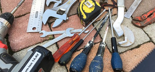 David Sala, Plombier à Voulx