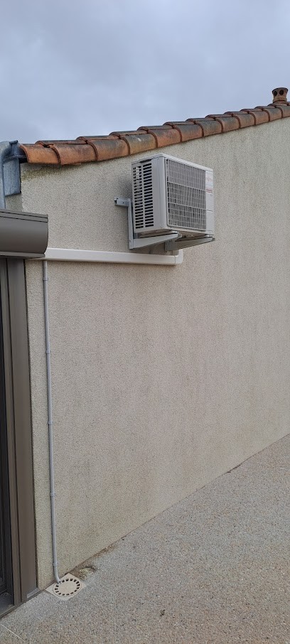 Ei Bironneau, Plombier au Tallud