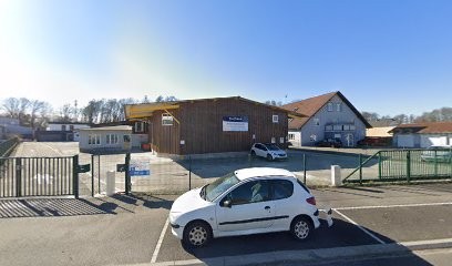 Santoro Dit Carla Wacker Carlotta, Plombier à Oberhoffen-sur-Moder