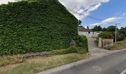 Poirier Gérard, Plombier à Charbuy