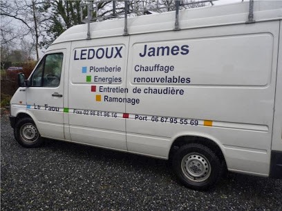 Ledoux James, Plombier au Faou