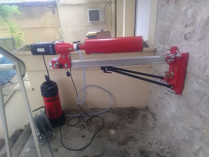 S C P A, Plombier à Pignan