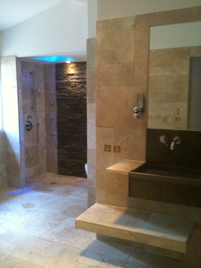 L'Ajudaire Plombier Eléctricien, Plombier à Ollioules