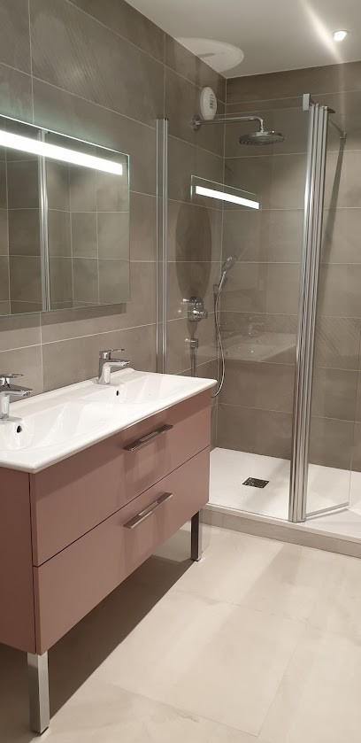 Id Services, Plombier à Eyjeaux